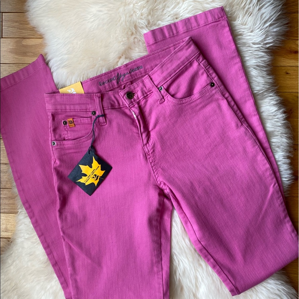 NEW High Rise Straight Slim Yoga Jeans